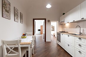 Quattro Canti Charming Flat