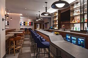 Hyatt House Indianapolis Downtown