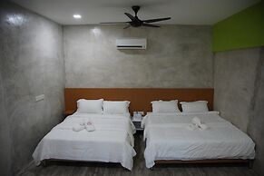 Rick Resort Teluk Intan
