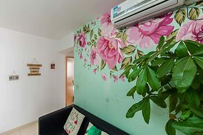 CiCi House