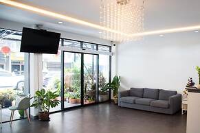 Moca Hotel