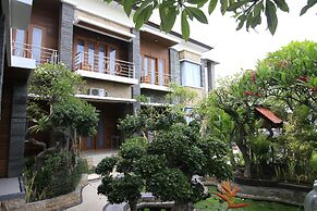 Green Beach Inn