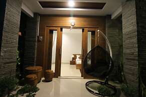 Green Beach Inn