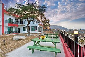 Naerimong Beach Pension