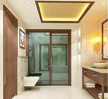 Mayfair Lake Resort