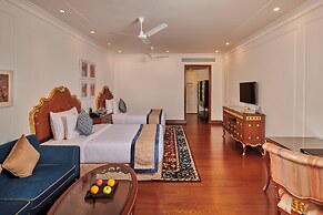Mayfair Lake Resort
