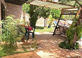 SMALL PARADISE PALERMO