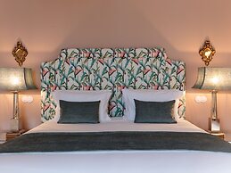 Dear Lisbon -Valmor Palace