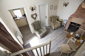 Bramwood Cottages