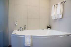 Jardin Park Hotel
