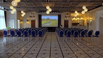 Jardin Park Hotel