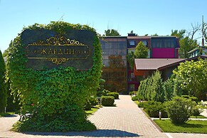 Jardin Park Hotel