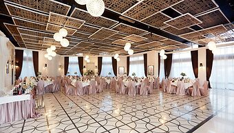 Jardin Park Hotel