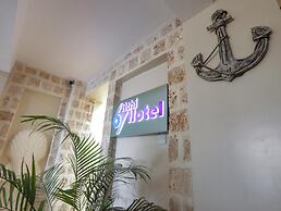 67 Athi Hotel
