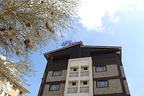 67 Athi Hotel