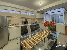 Apartments Stunning View San Blas