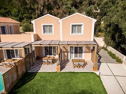 Reiki Luxury Villas