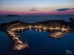 Reiki Luxury Villas