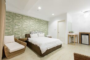 Star Hotel