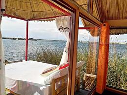 Uros Titicaca Uta Lodge
