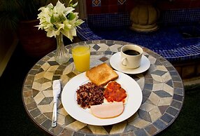 Hotel y Desayuno Colibri