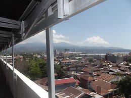 Manado Inn Hotel