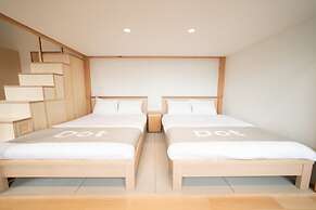 Dot Hostel & Bar