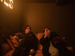 Dot Hostel & Bar