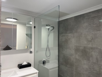 Sydney Hyde Park Paxsafe Apartments
