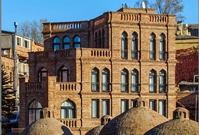 Hotel Abanotubani