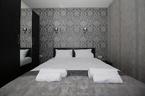 Marialuis Hotel