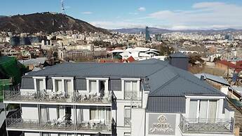 Marialuis Hotel