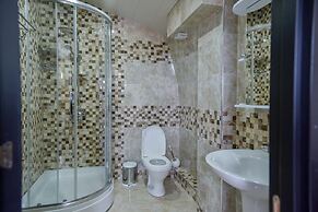 Marialuis Hotel