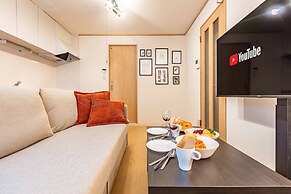 Yokoduna Hostel