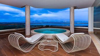 ADAM Hotel Suites