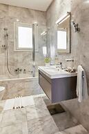 ADAM Hotel Suites