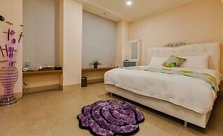 Hexin B&B