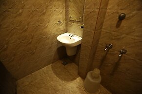 Nestlay Rooms - Ambattur