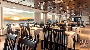 Truong Hotel