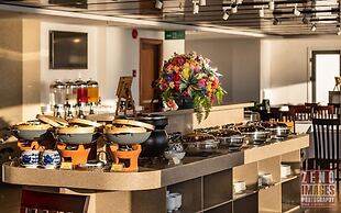 Truong Hotel