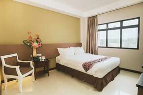 Panorama Summit Hotel