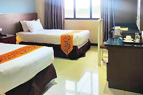 Panorama Summit Hotel