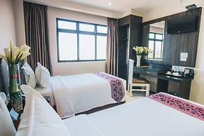 Panorama Summit Hotel
