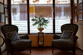 Hostal Santa Agueda
