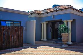 Thavhani Guest House