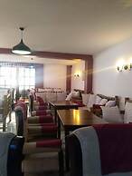 Raf' Rafreel Hotel