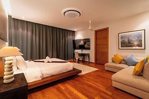 Luxurious Seaview 4BR Private Pool Villa by Intira Villas