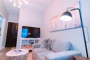 Colony Suites