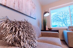 Colony Suites