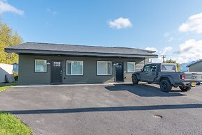 Colony Suites